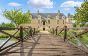 Stunning Home In Fontaine Guérin